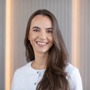 Parodontoloog Tatjana Kashunina